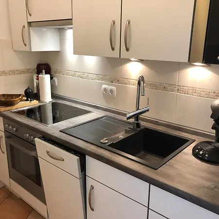 Zurueck Nach Appartement *